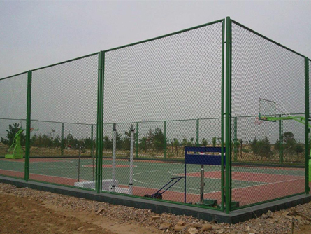 体育场围网