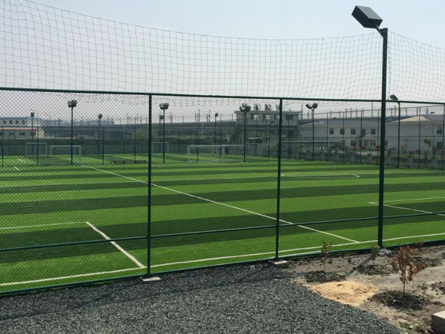 足球场围网